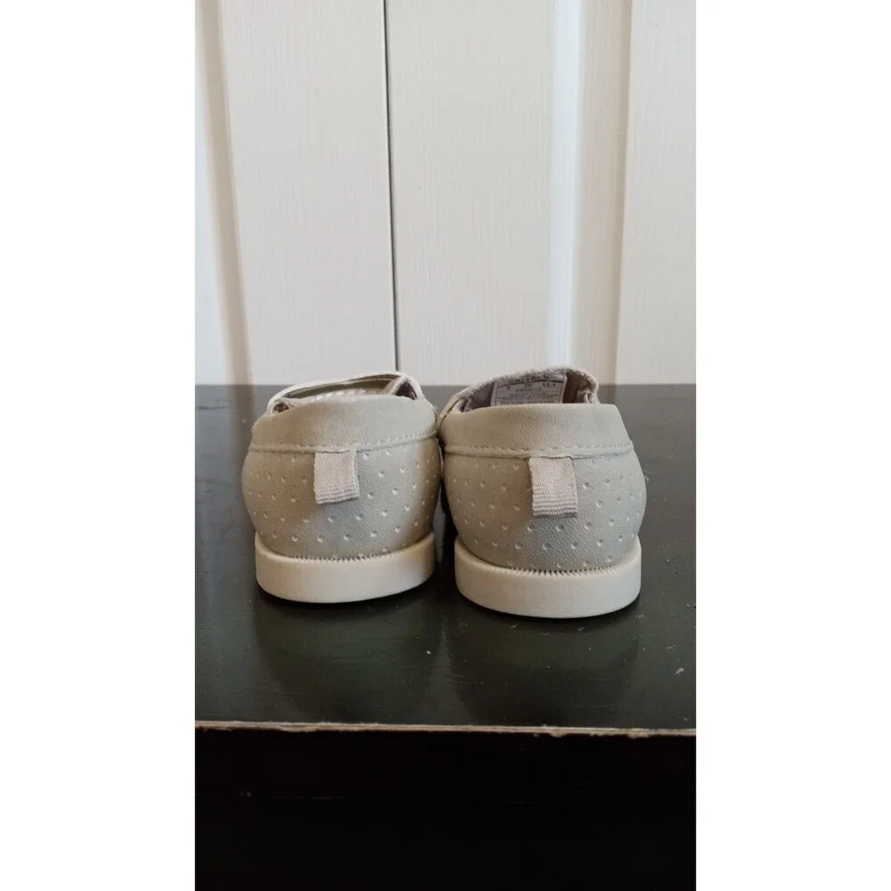 NWOT‎ Carter's suede like loafer slip on's